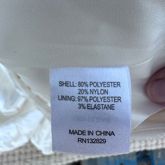 Tularosa WOMENS OFF WHITE MEDIUM Lace Trousers with Floral Design - Picture 8 of 11